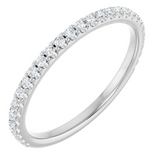 14K White Gold Prong-Set Diamond Wedding Band | 0.25ctw