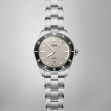 Oris Divers Date 39mm Men's Watch | Beige Dial