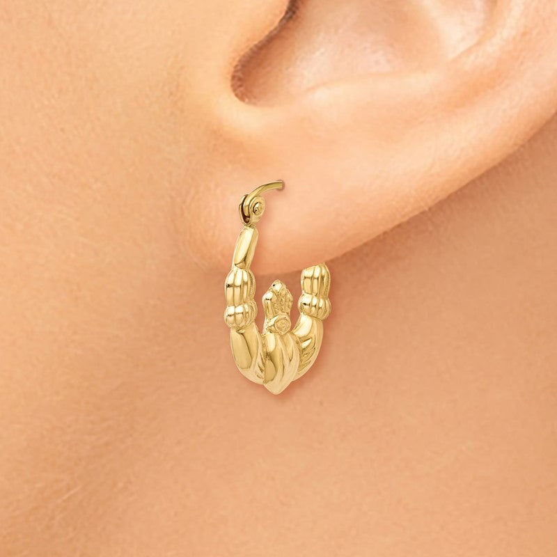 14k Polished Claddagh Hoop Earrings T899