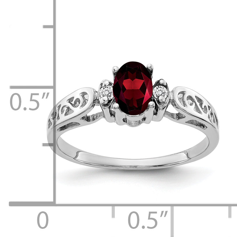 14k White Gold 6x4mm Oval Garnet and VS Diamond Filigree Ring X9735GA/VS