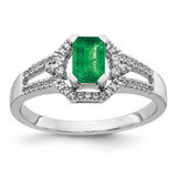 14k White Gold Diamond and Emerald Ring RM5747