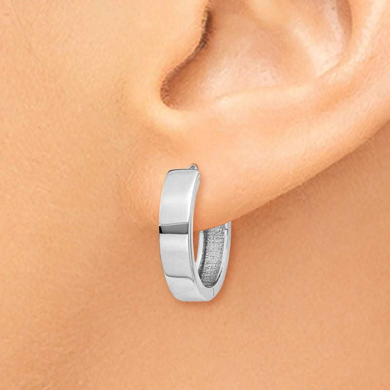 14k White Gold Round Hinged Earrings TM628