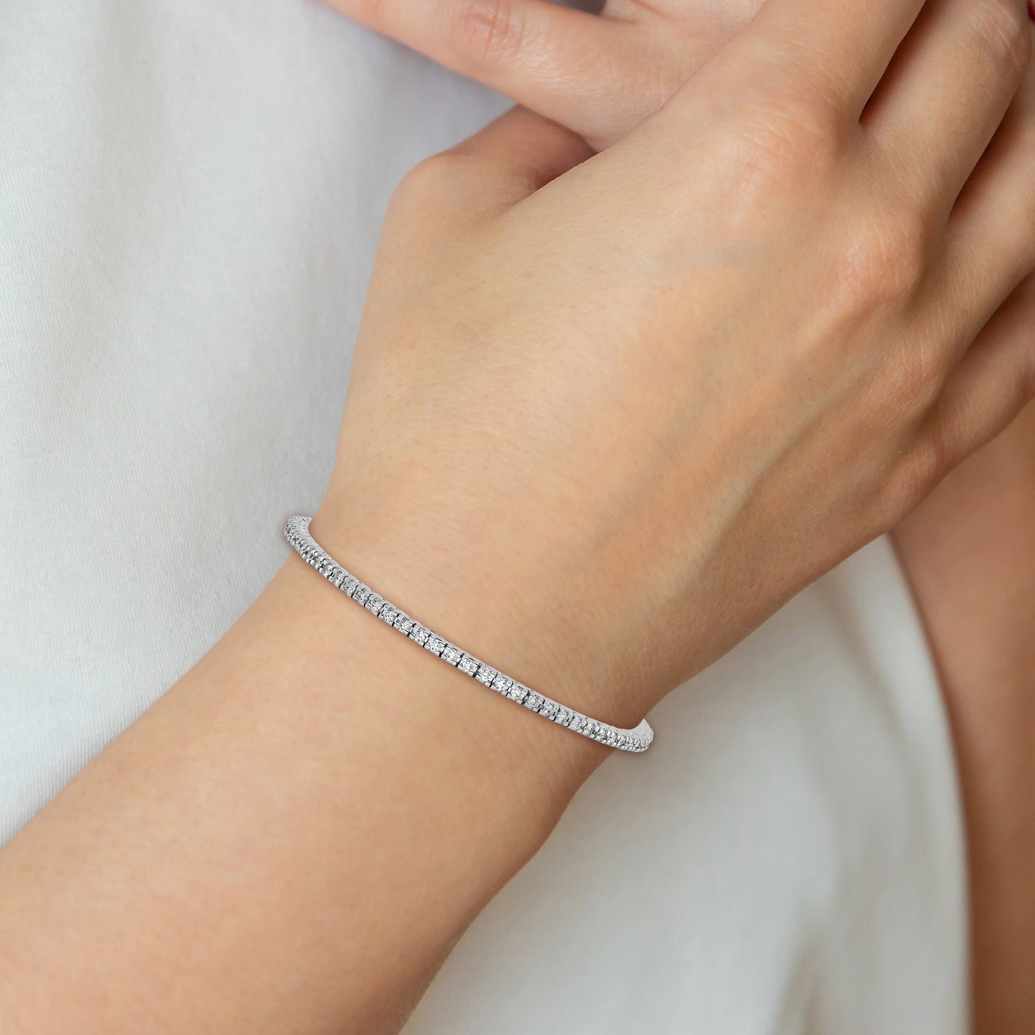 14k White Gold Complete 1.25 carat Round AA Diamond 4-prong 7 inch Tennis Bracelet X729WAA