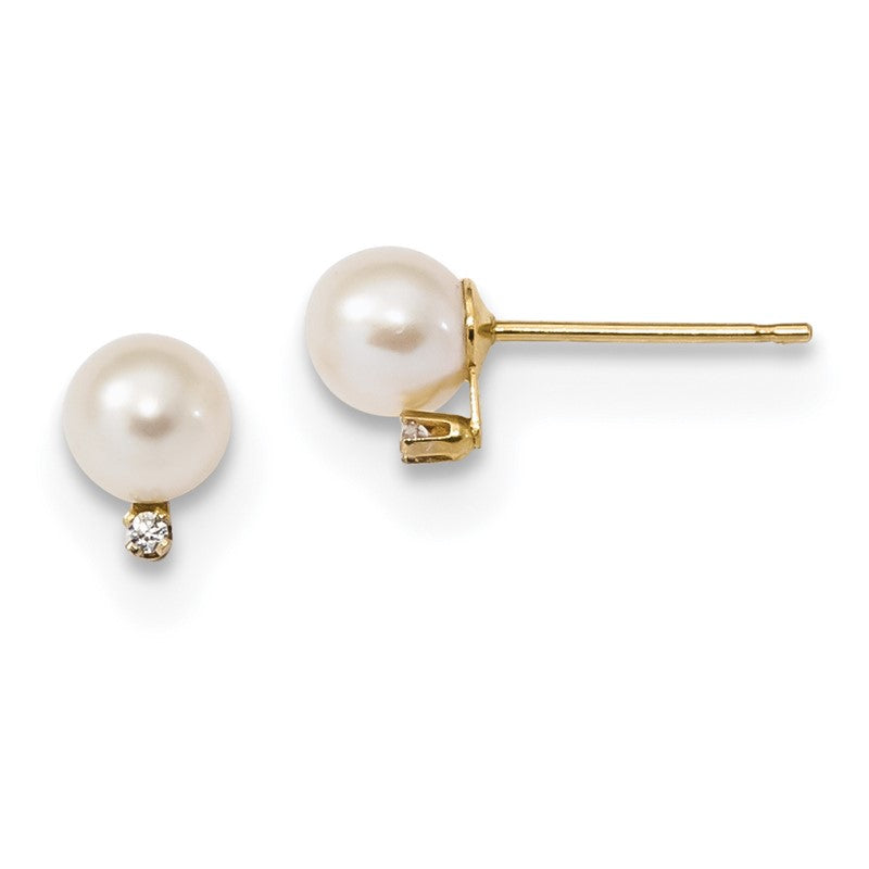 14k 5-5.5mm White Round Freshwater Cultured Pearl and CZ Post Earrings XF620E
