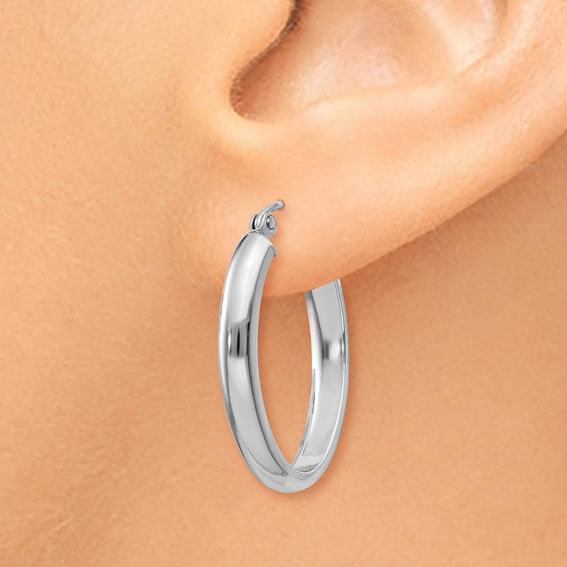14k White Gold 3.5x16mm Polished Oval Tube Hoop Earrings TE267