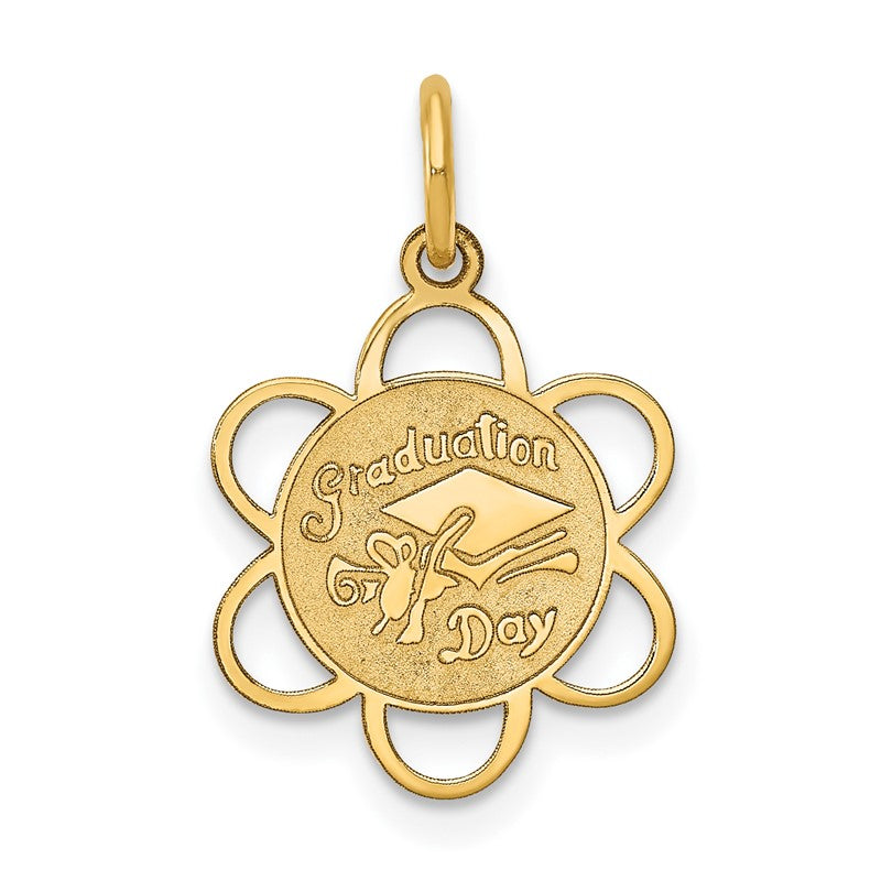 14k GRADUATION DAY Scalloped Edge Charm XAC685