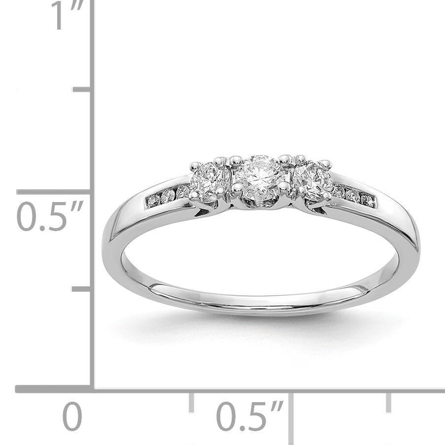 14k White Gold 3-Stone 1/4 carat Diamond Ring RM5645