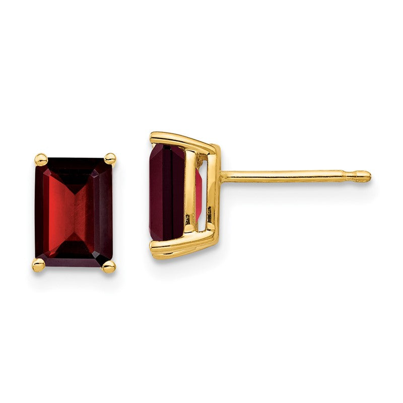 14k 7x5mm Emerald-cut Garnet Post Earrings XE66GA