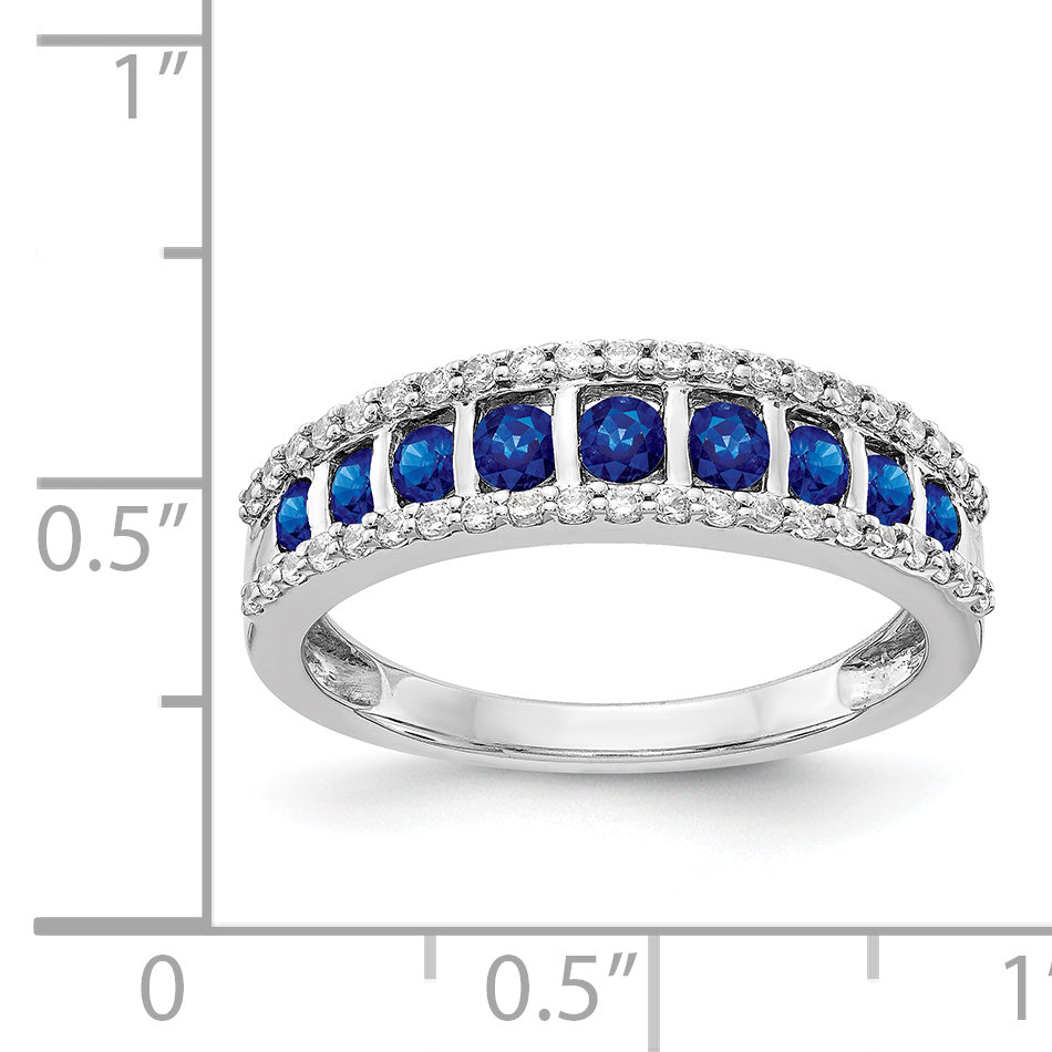 14k White Gold Diamond and Emerald Fancy Ring RM3849