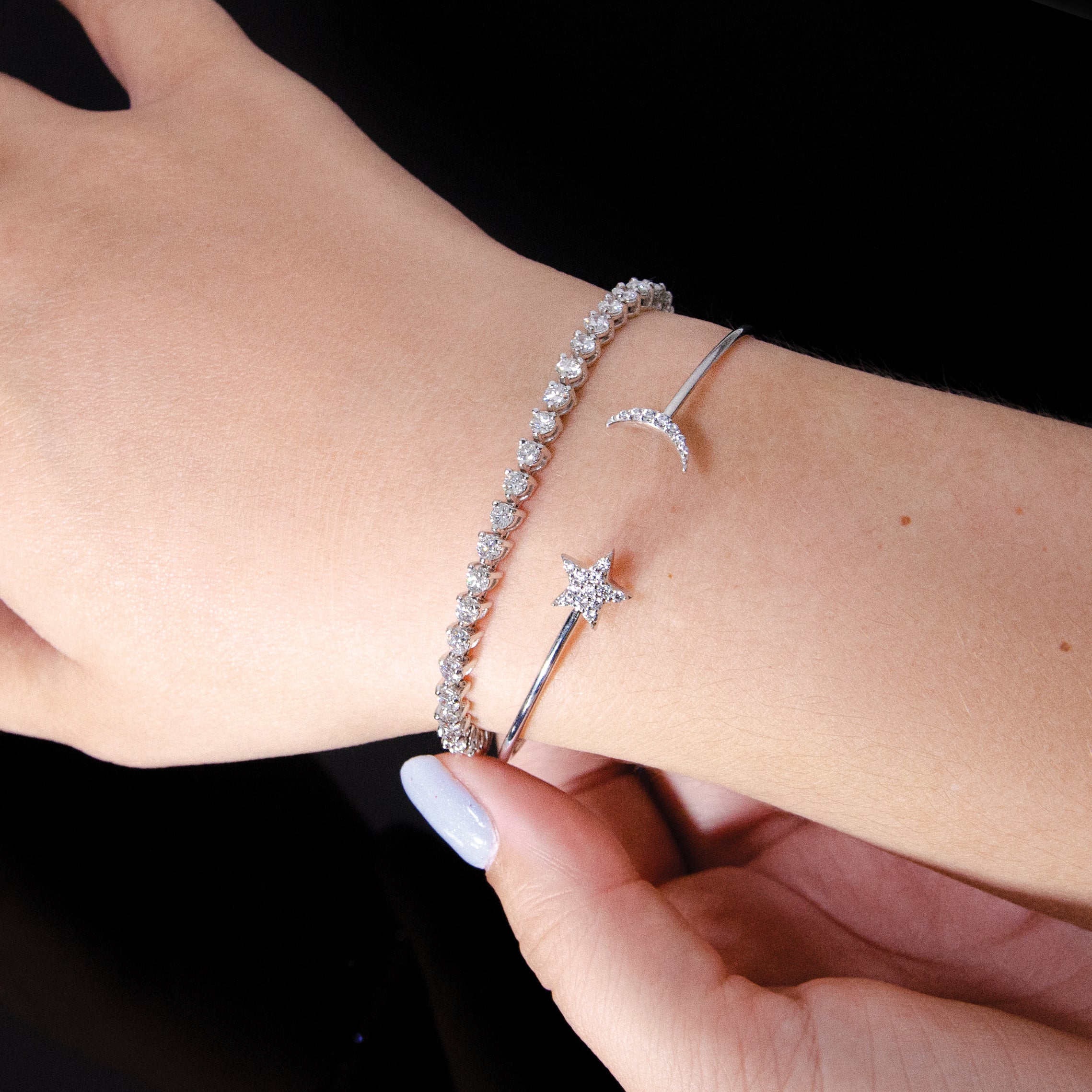 14k White Gold Complete 1/4 carat Diamond Moon and Star Flexible Cuff Bangle Bracelet BM3713