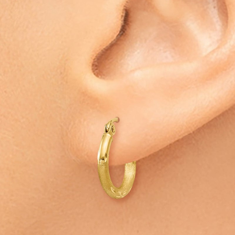 14k 2x13mm Satin Diamond-cut Round Tube Hoop Earrings TC212