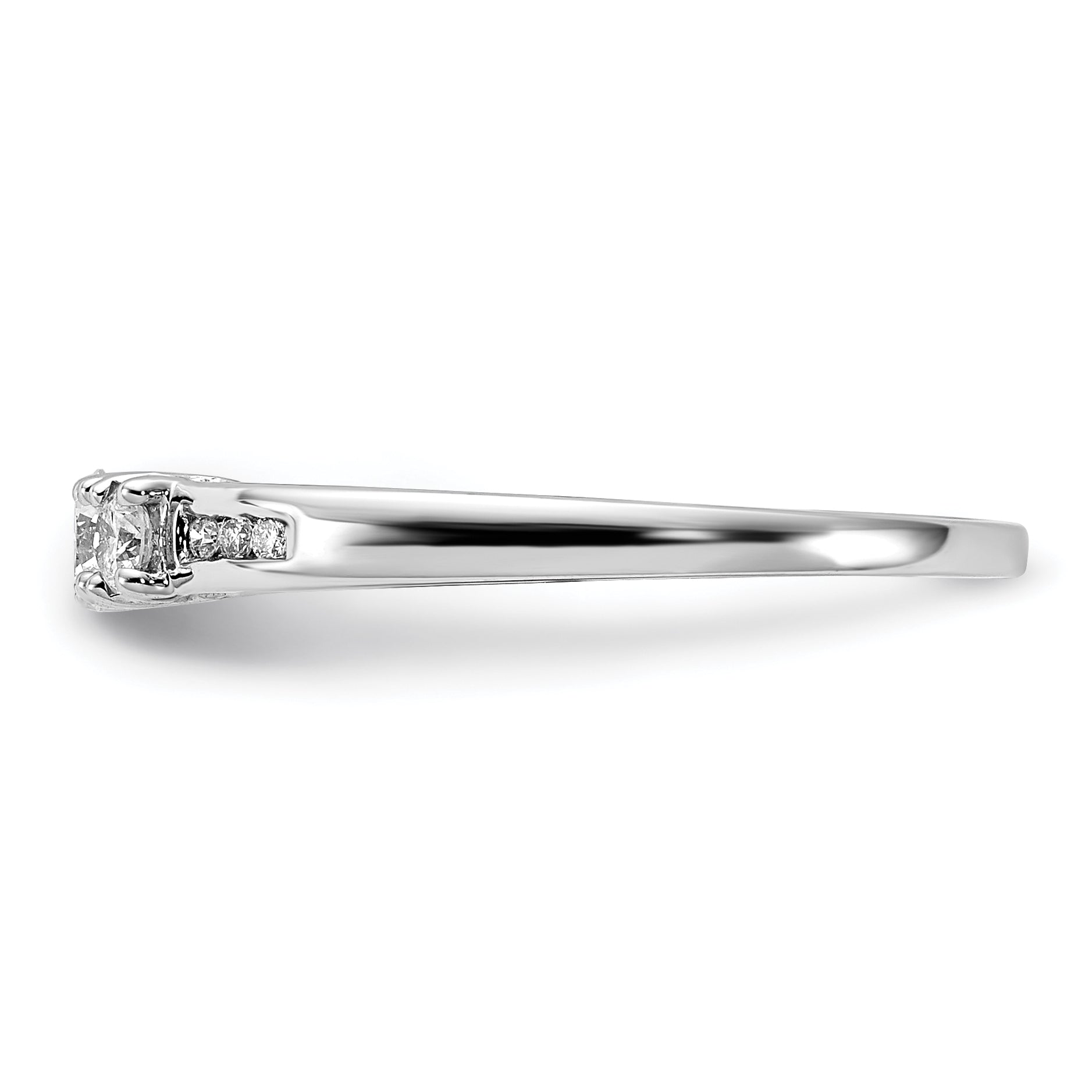 14k White Gold 3-Stone 1/4 carat Diamond Ring RM5645