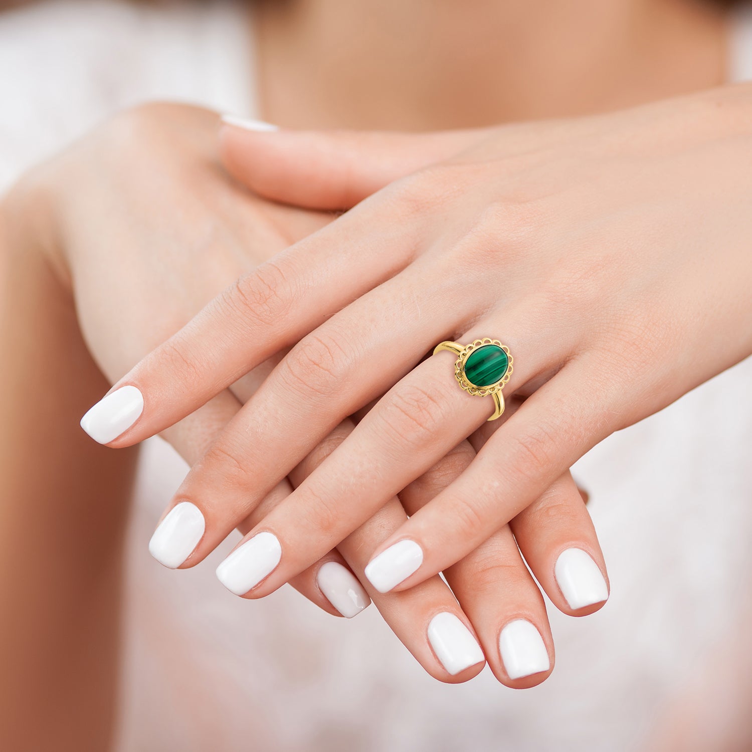14k 10x8mm Malachite Cabochon Ring Y4494MB